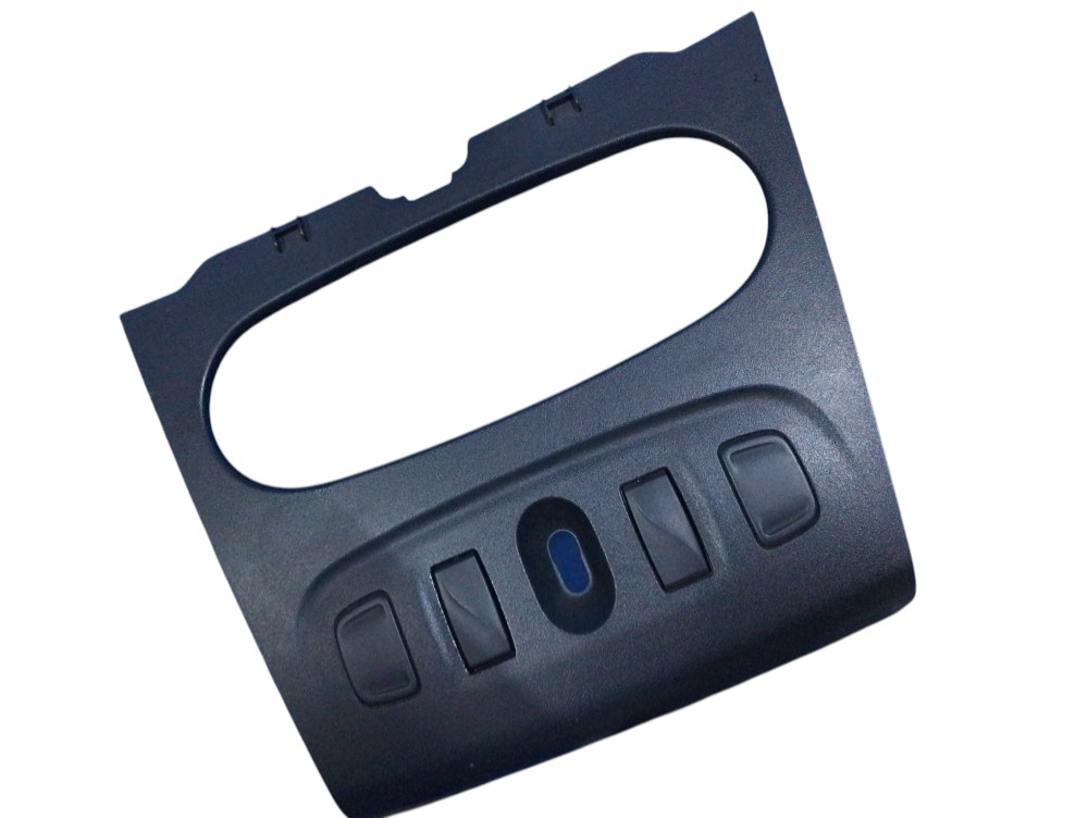 Moldura comando central ar painel Renault Sandero Logan 2015