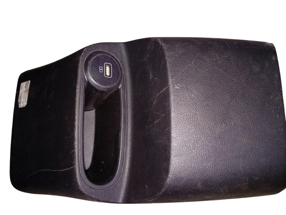 Moldura Tomada Usb Creta 2022 1.0