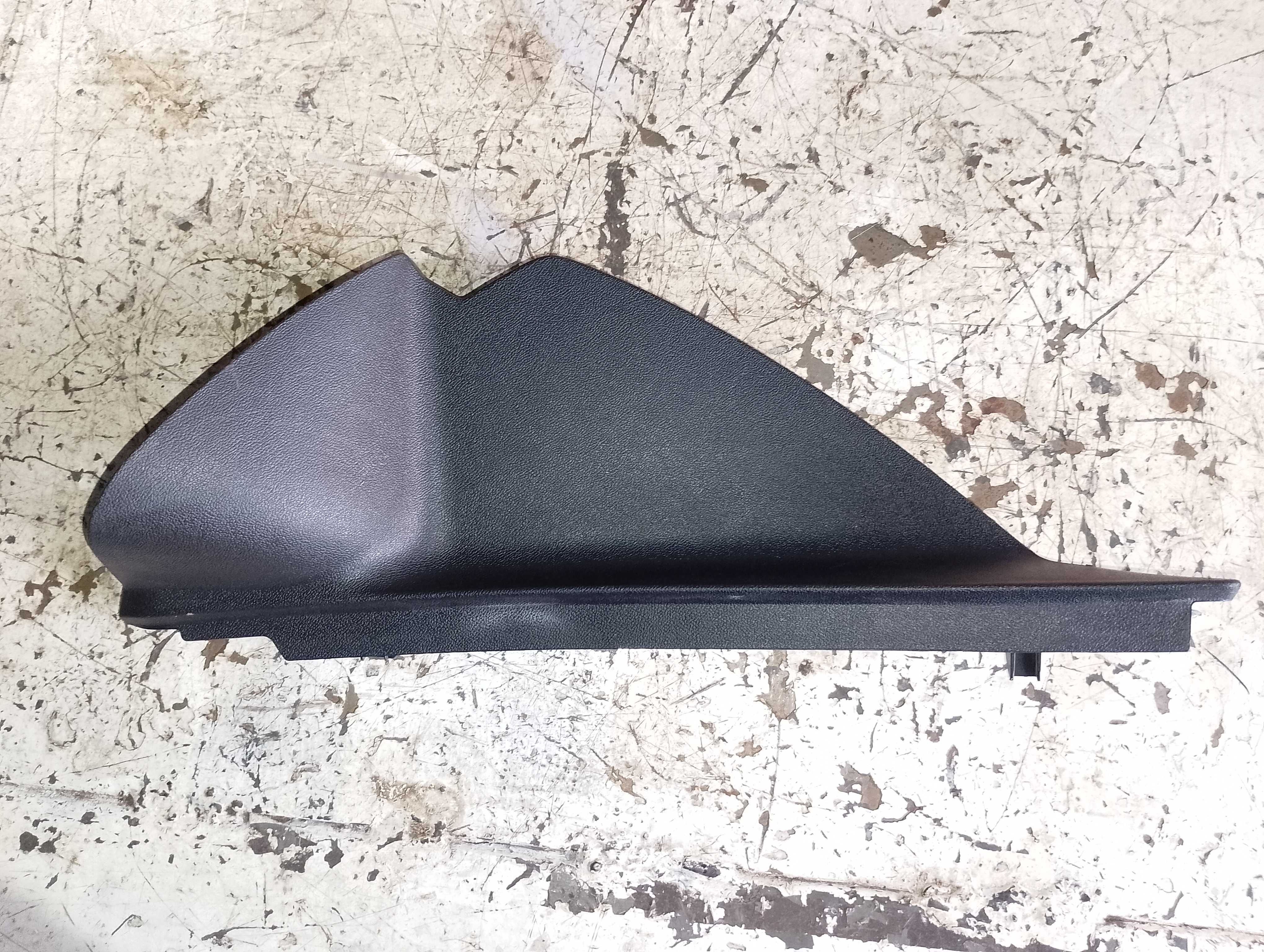 Moldura Lateral Esq. Painel Peugeot 2008 Griffe 2018/2019