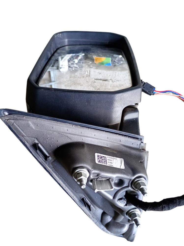 Retrovisor Lado Direito Rampage 2024 2.0 com detalhes 3