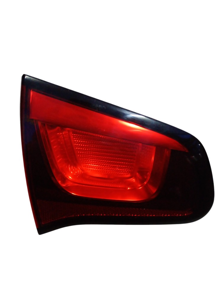 Lanterna da Tampa Traseira Lado Esquerdo Citroën C3 2014/15