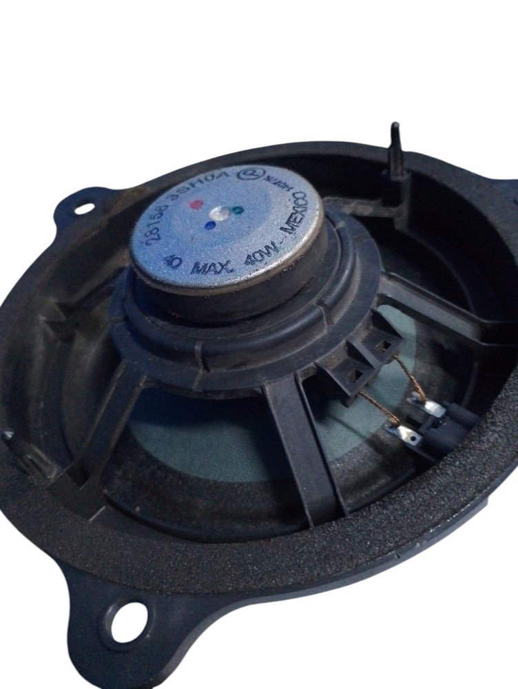 Alto Falante Nissan March 2014/2015 1.6 Dianteiro Esquerdo 4