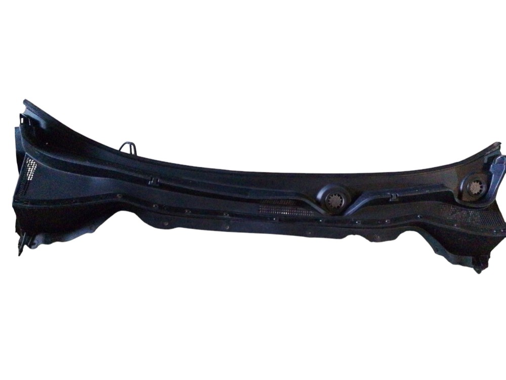 Grade Churrasqueira Dianteiro Do Chevrolet Tracker Lt 2024