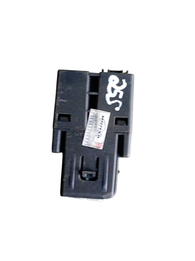 Tomada Console Usb Fiat Fastback Audace 2024 1.0 3