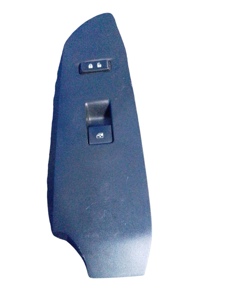 Moldura Botao Vidro Dianteiro Direito Chevrolet Onix 2020