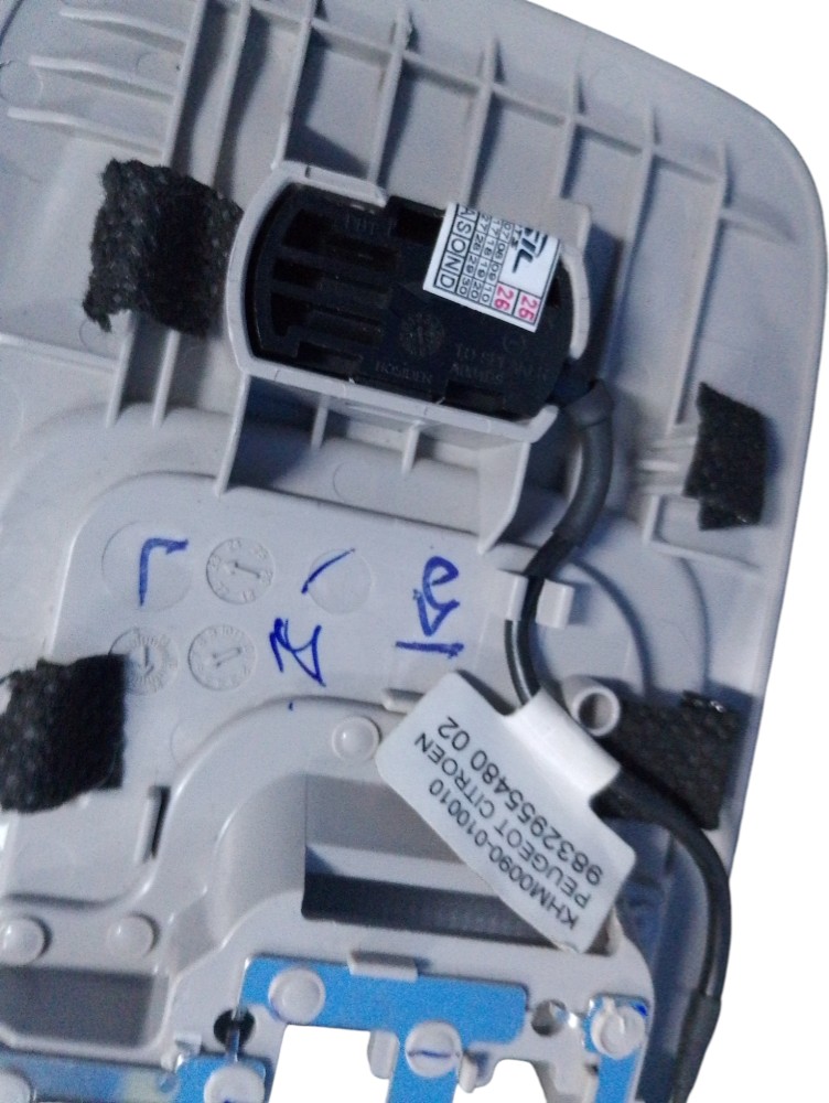 Luz de teto Cortesia C3 live pack 2023/2024 1.0/3C 4