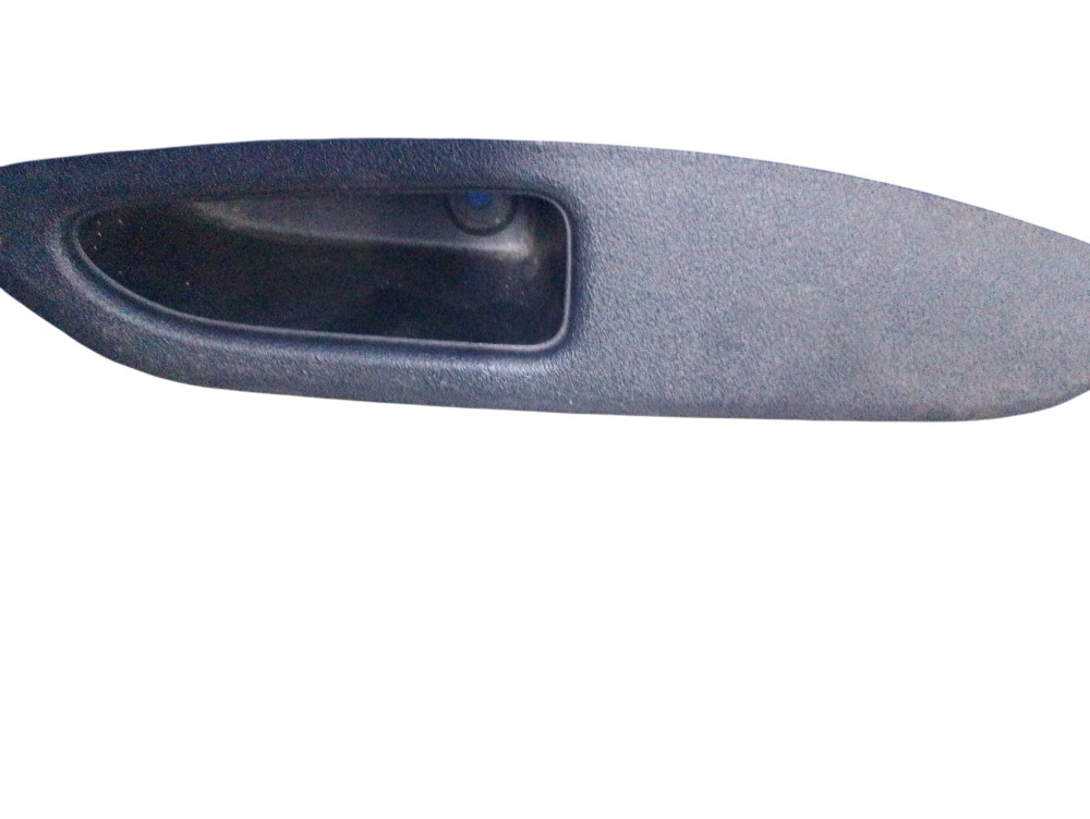 Moldura Porta Traseira Direita Nissan March 2016/2017 1.0