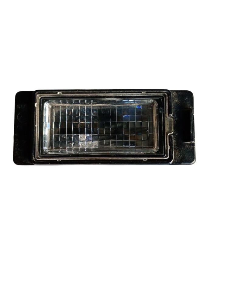 Luz placa plus 1.0 gm onix tracker 2020 a 2023