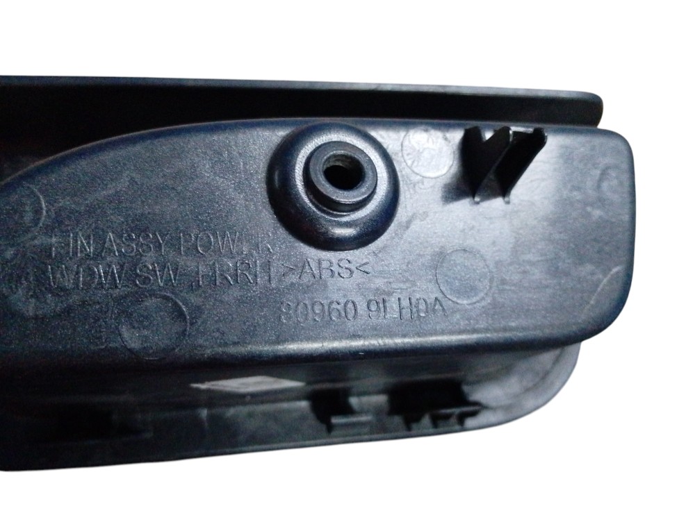 Comando Vidro Dianteiro Direito Nissan March 2014/2015 5