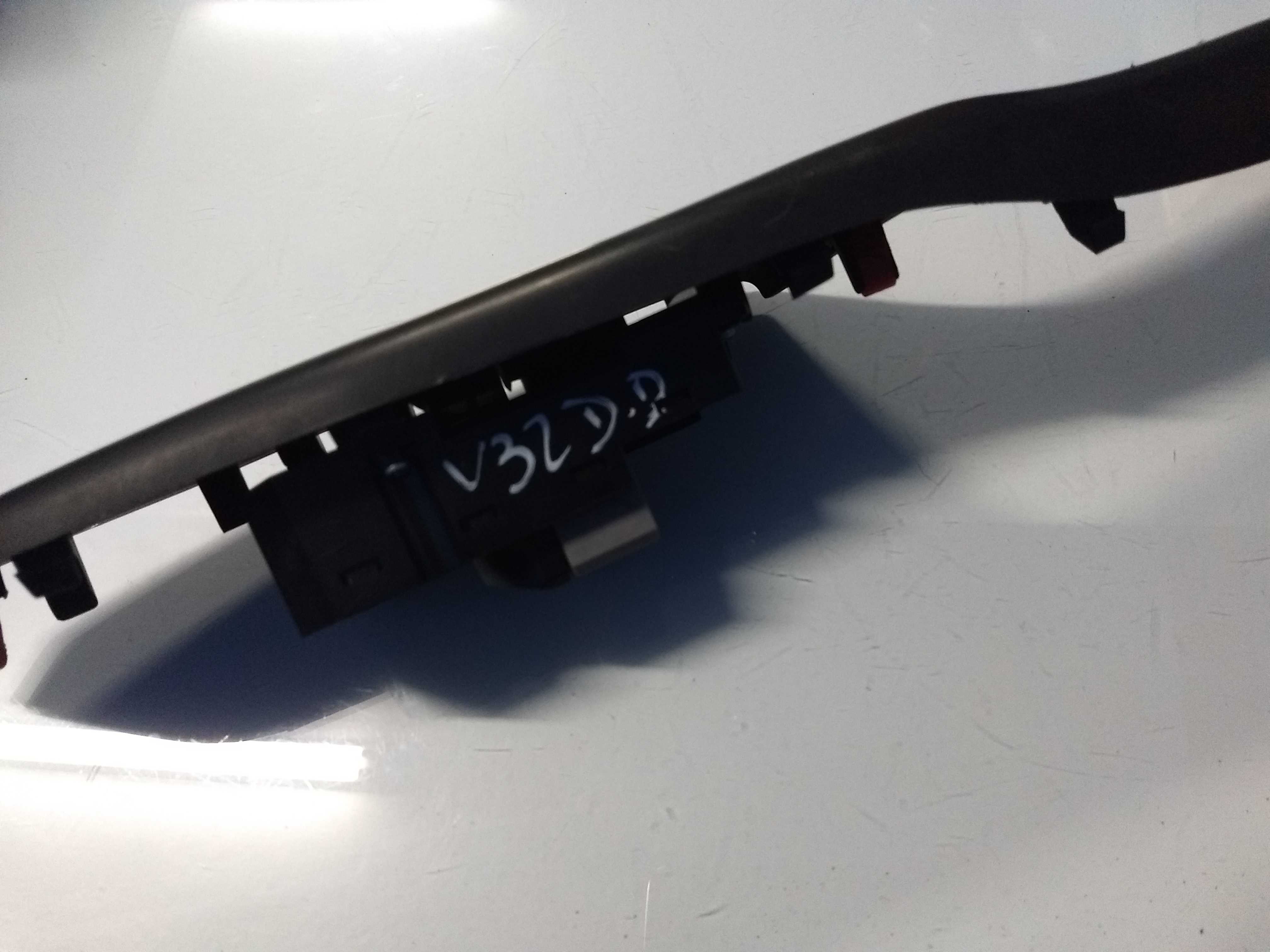 Moldura Botão Comando Vidro Diant. Direito Honda Civic 2013 2