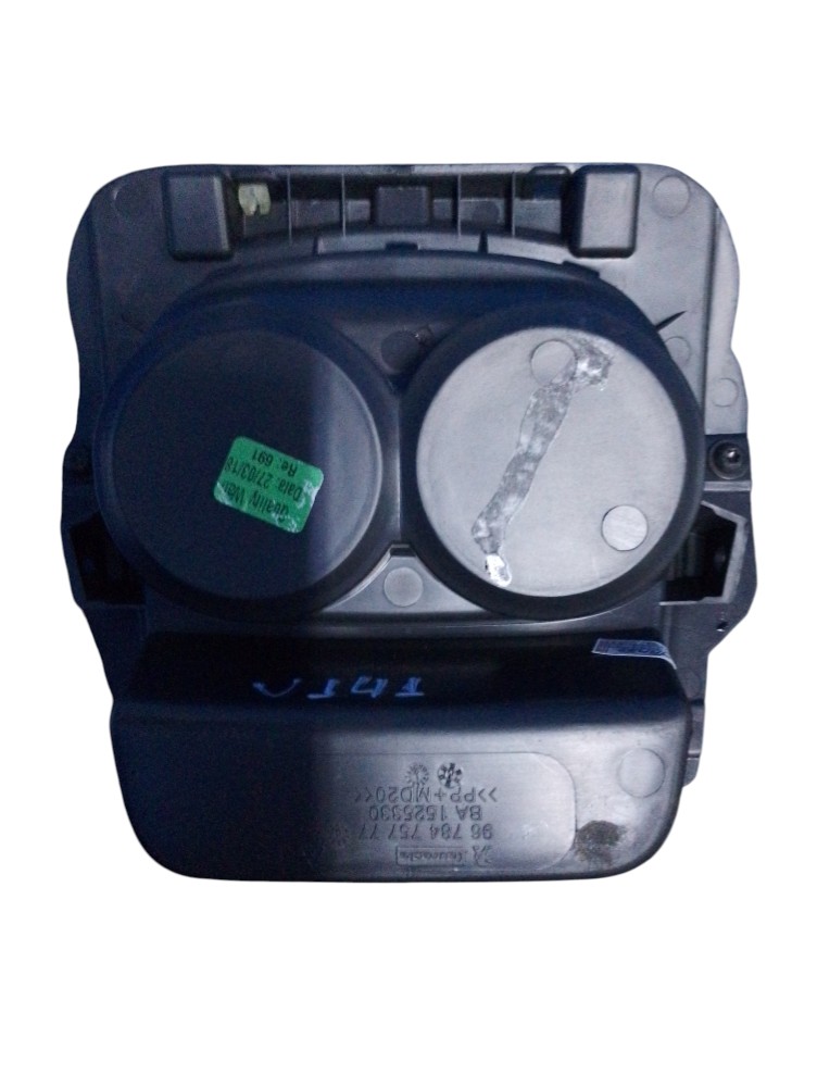 Porta copos moldura console peugeot 208  2008 / 2014 5