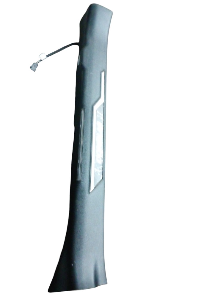 Soleira Porta Dianteira Direita Toyota Corolla 2024 C/ Luz 3