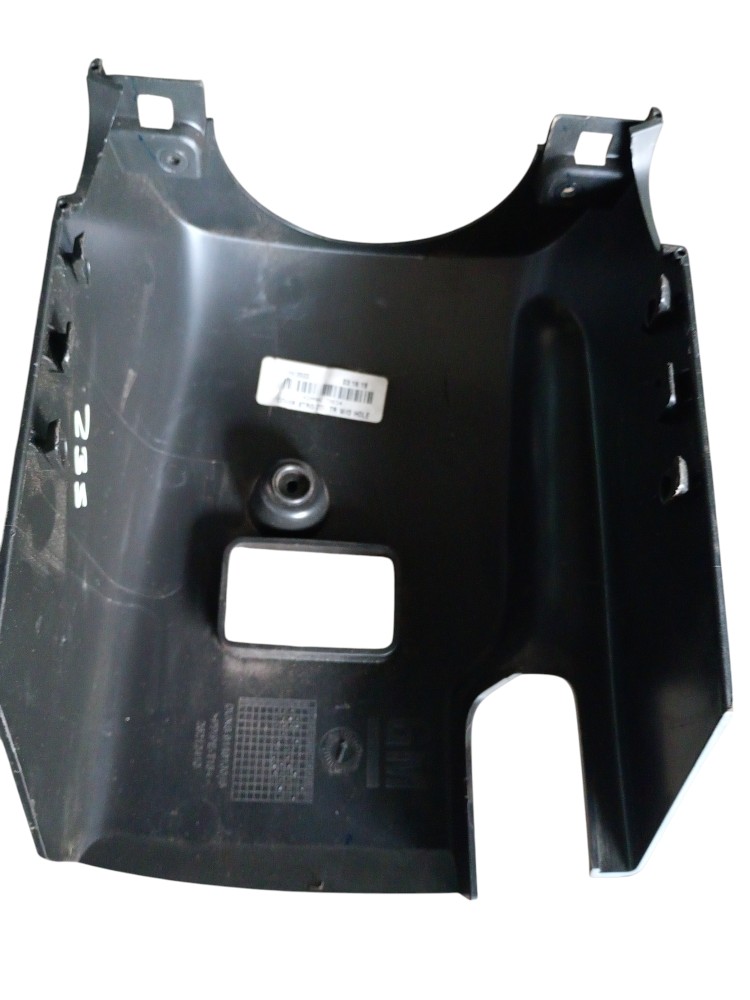 Acabamento Coluna Inferior Chevrolet 2023 1.0 Manual 4