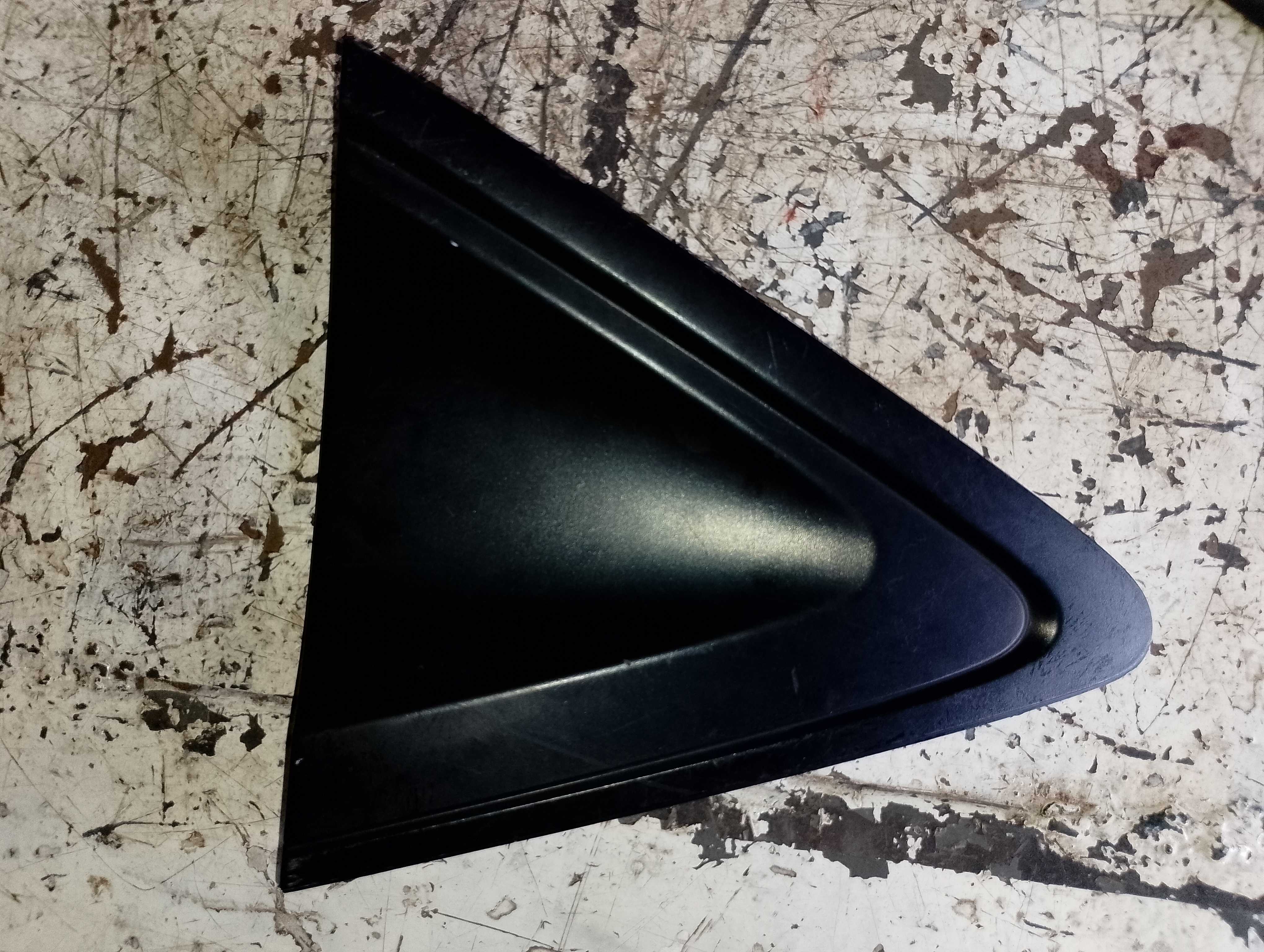 Acabamento Traseiro Porta Externo Late Honda Hrv 2017 A 2020