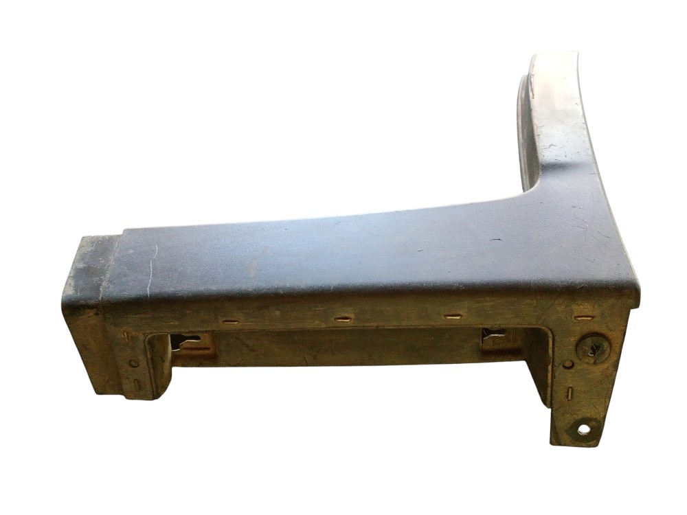Moldura Spoiler Traseira Esquerda Tracker 2019 1.4