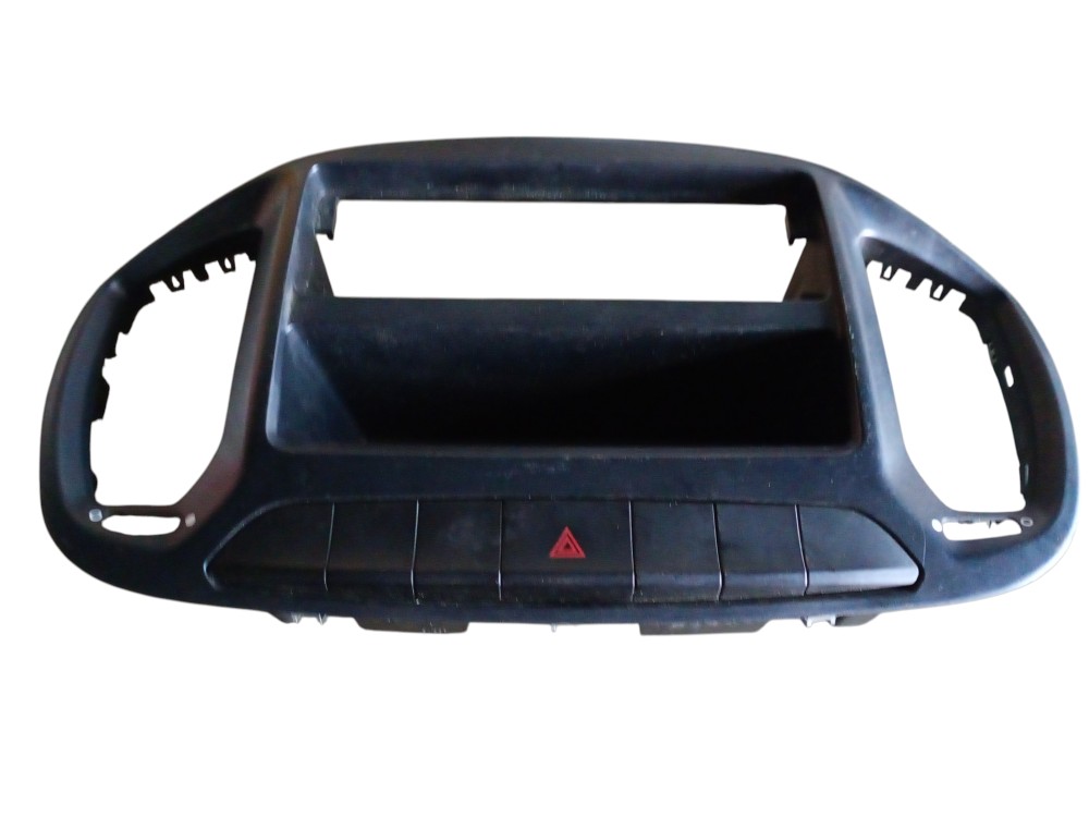 Moldura Painel Central C/Botão Pisca Fiat Uno 2021 1.0