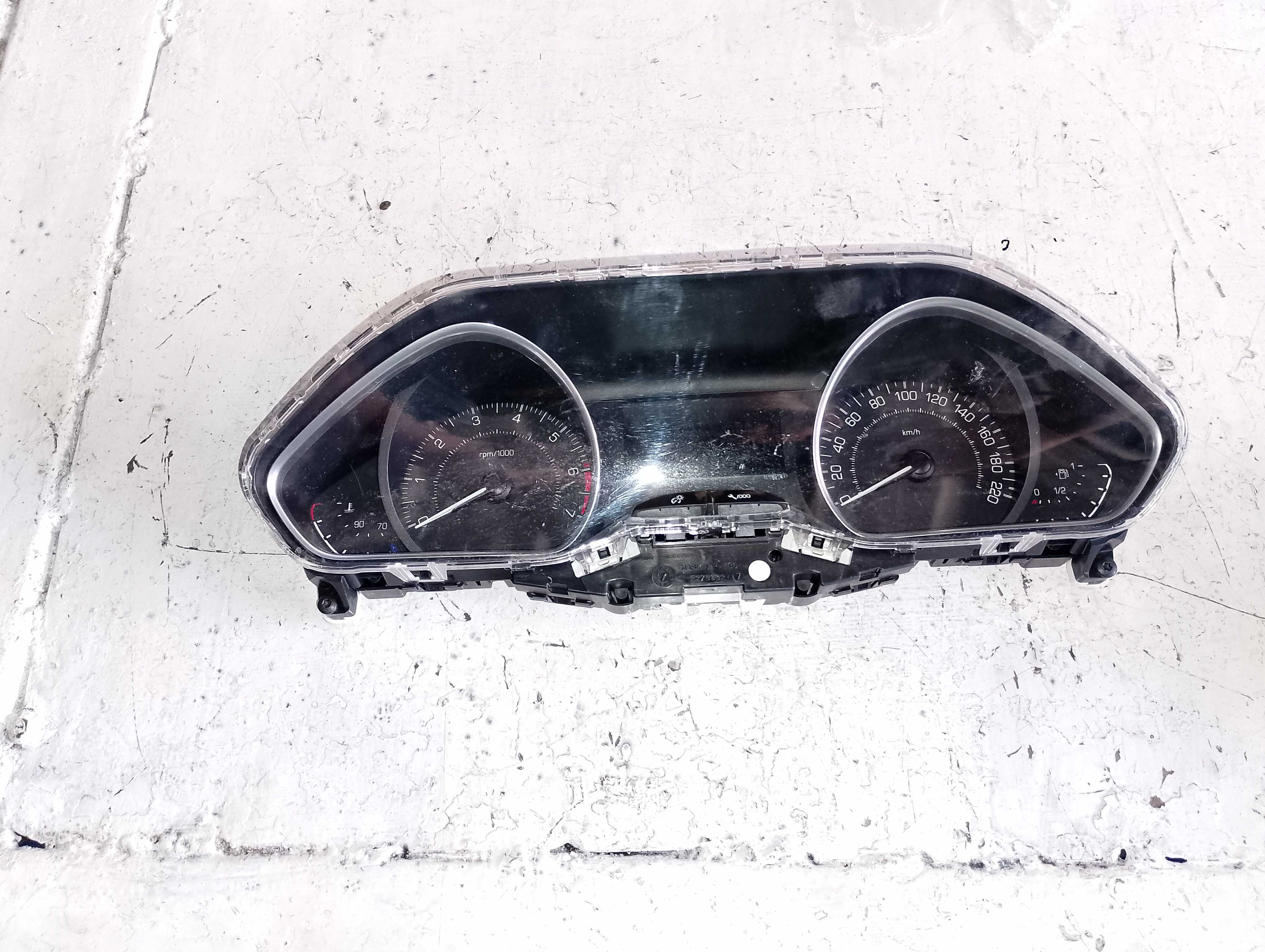 Painel De Instrumentos Peugeot 208 2026/2017 1.6 16v  Preta