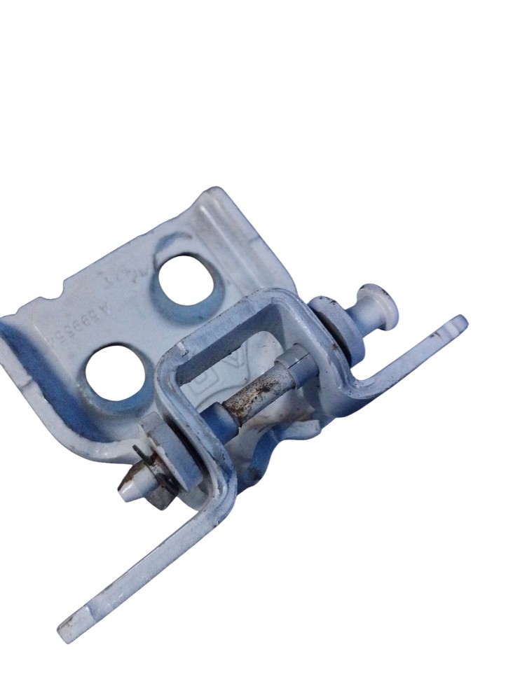 Dobradiça Inf. Porta Tras. Esq. Renault Duster 2017/18 1.6 3