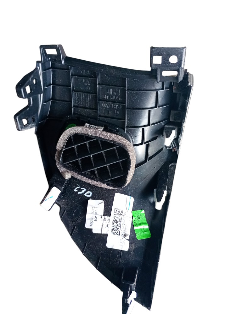 Moldura Difusor De Ar Dianteiro Esquerdo Creta 2025 1.0 2