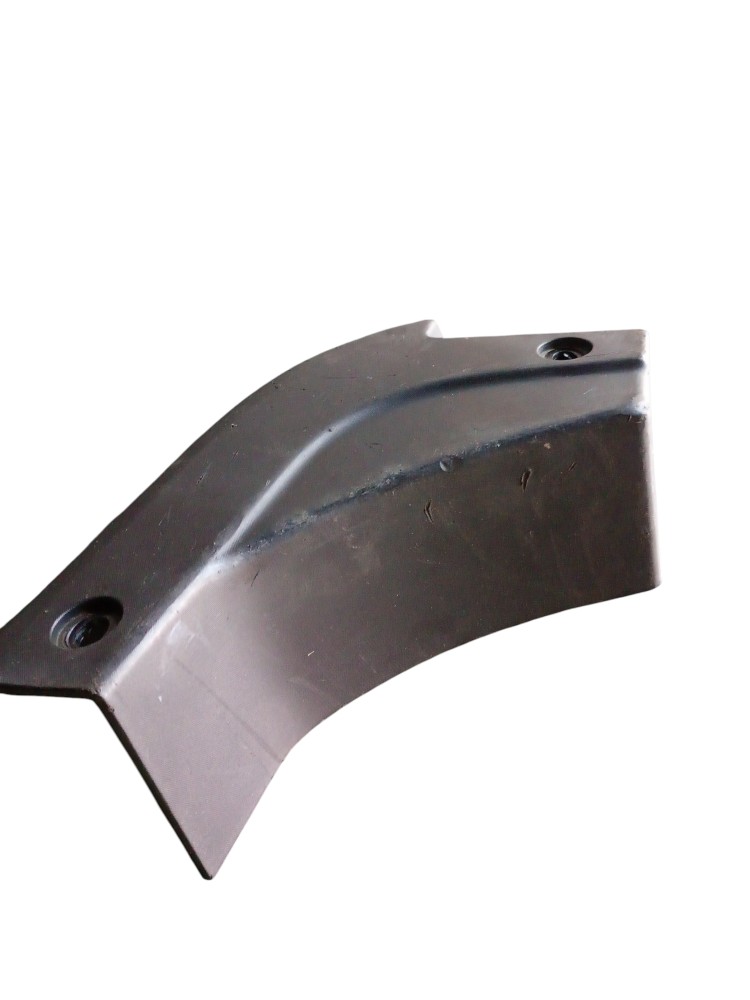 Moldura Caçamba Direita Fiat Strada 2025 1.3 Manual