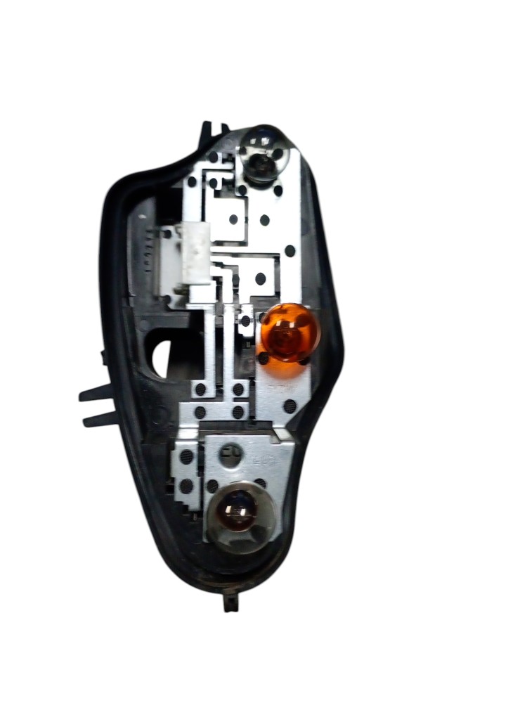 Circuito Lanterna Traseira Direita Citroen C3 2014 1.5 4cc