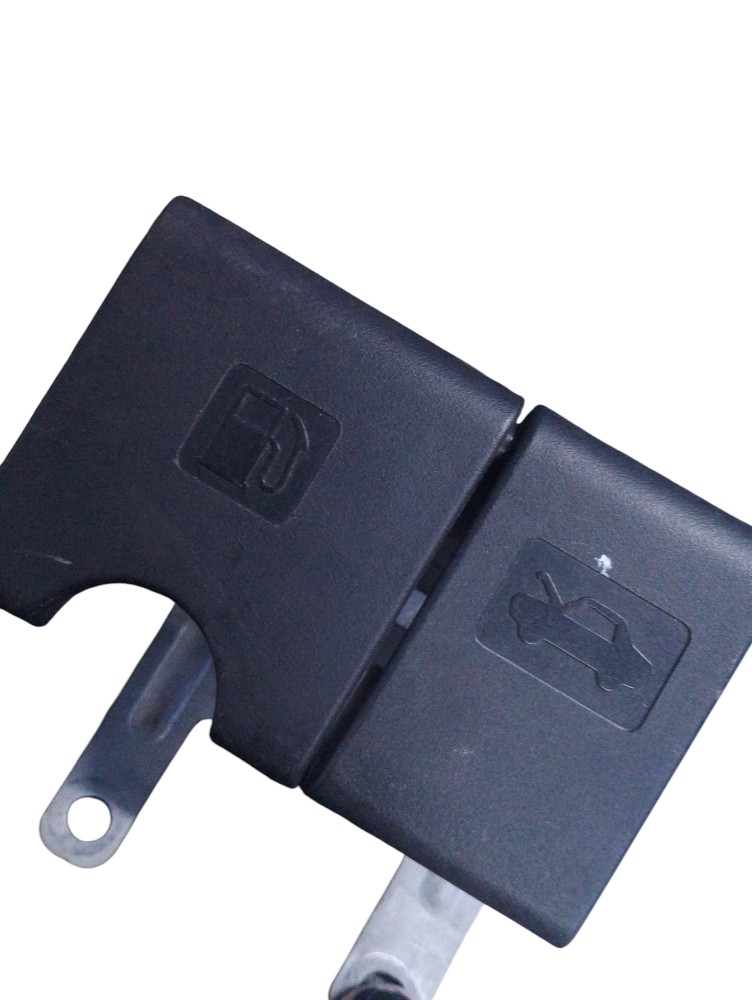 Alavanca Puxador Capô Portinhola Nissan March S Flex 2014