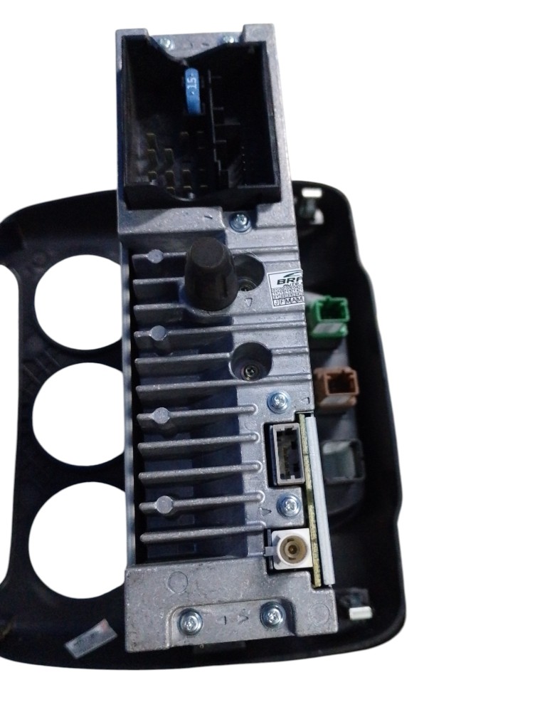 Rádio C/ Moldura Pioneer Citroen Tendace E Peugeot 2014/2016 8