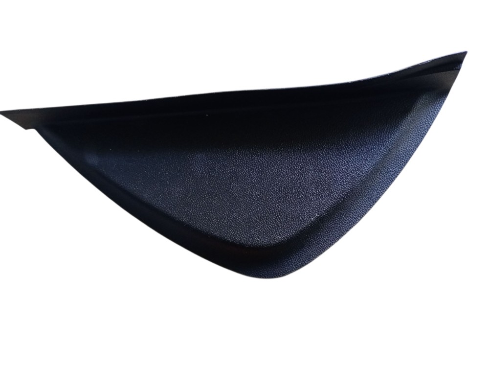 Acabamento Lateral Esquerdo Tracker 2019 1.4 Preto
