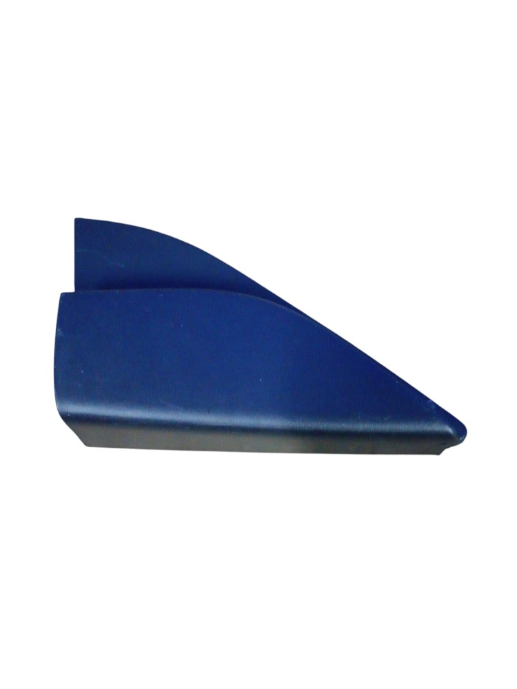 Acabamento Interno Retrovisor Direito Nissan March 2019  Preta