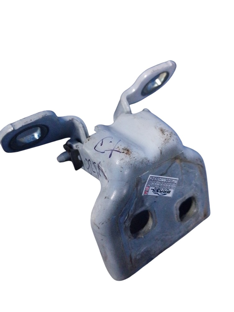 Dobradiça Inf. Porta Tras. Esq. Renault Duster 2017/18 1.6