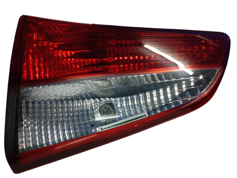 Lanterna Tampa Lado Direito Hyundai Hb20 Comfort 2016/2017 D
