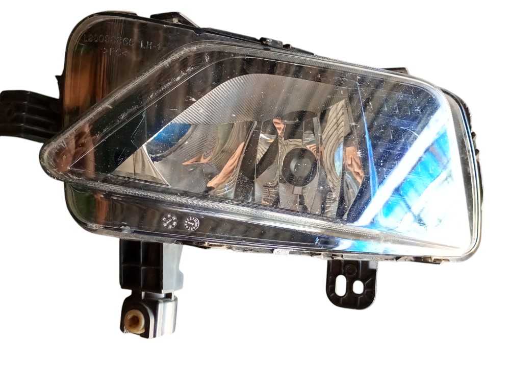 Farol De Milha Esquerdo Volkswagen Polo 2019 1.0