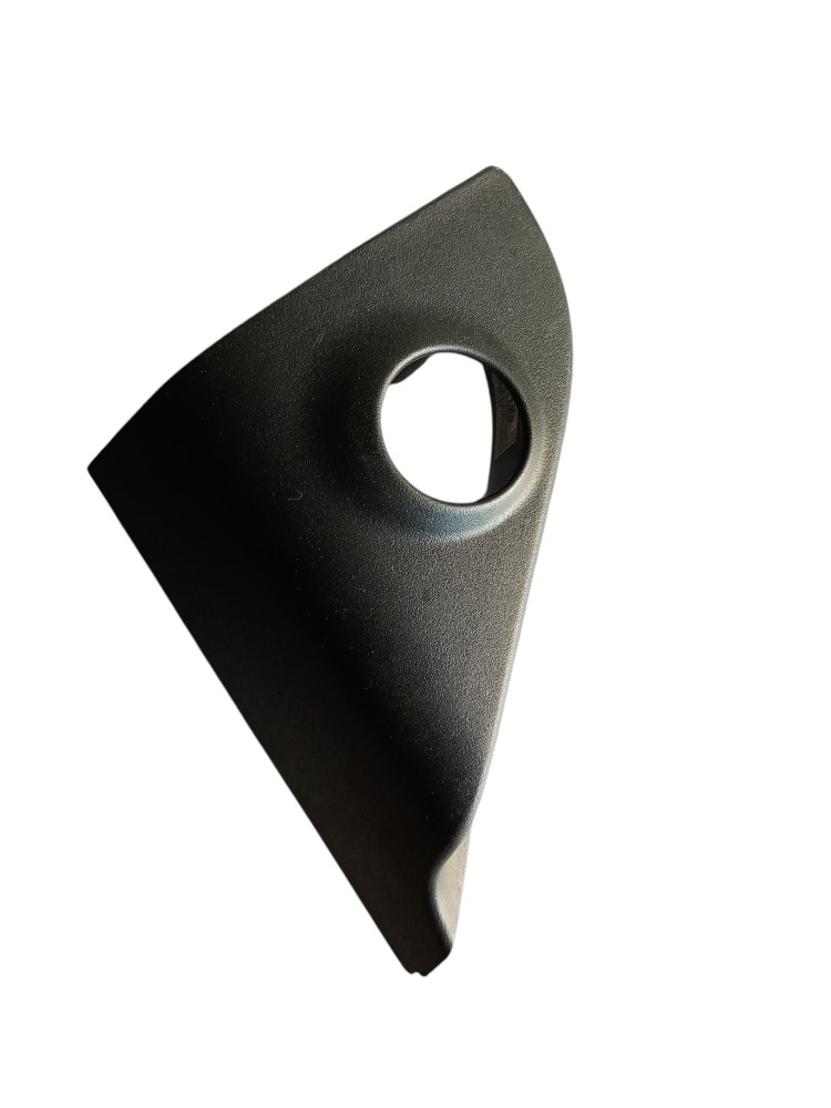 Acabamento Retrovisor Direito Chevrolet Onix 2020 1.0