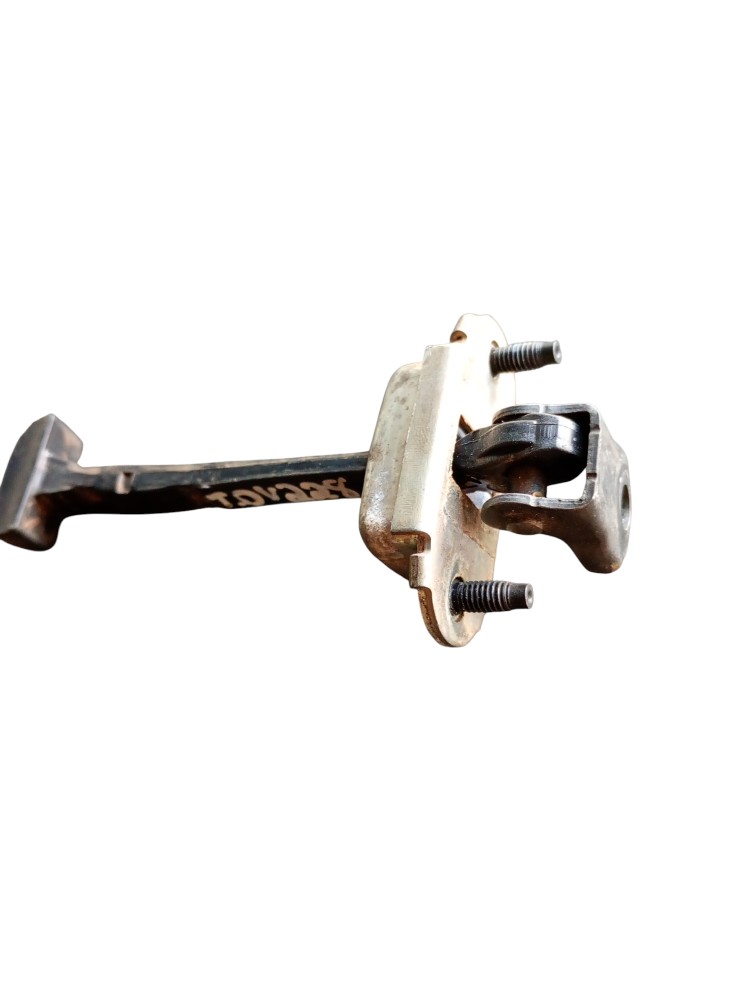 Limitador De Porta Traseira Direita Chevrolet S10 2022 2.8