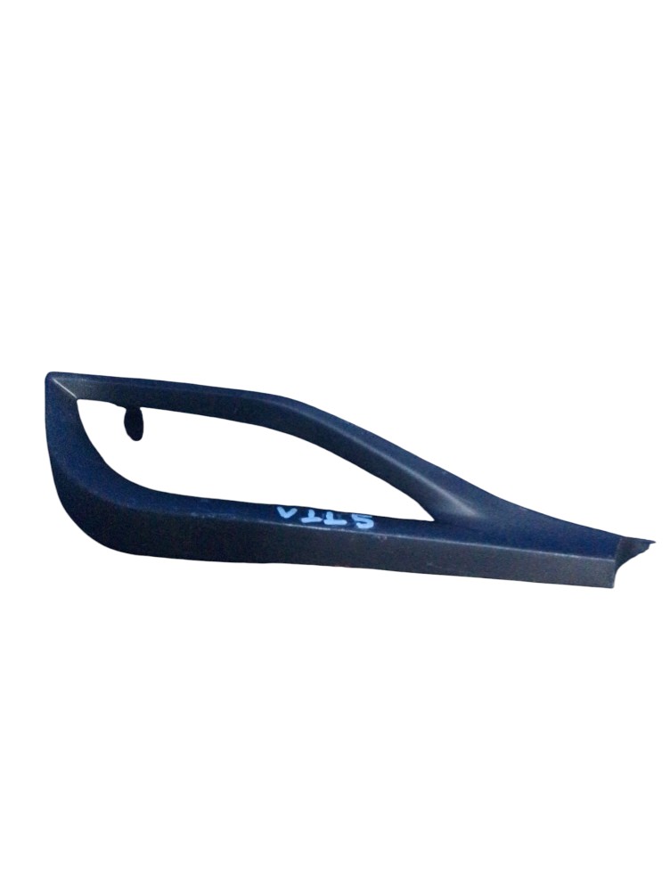 Moldura Difusor Ar Lado Direito Toyota Yaris 2022/2023 1.5