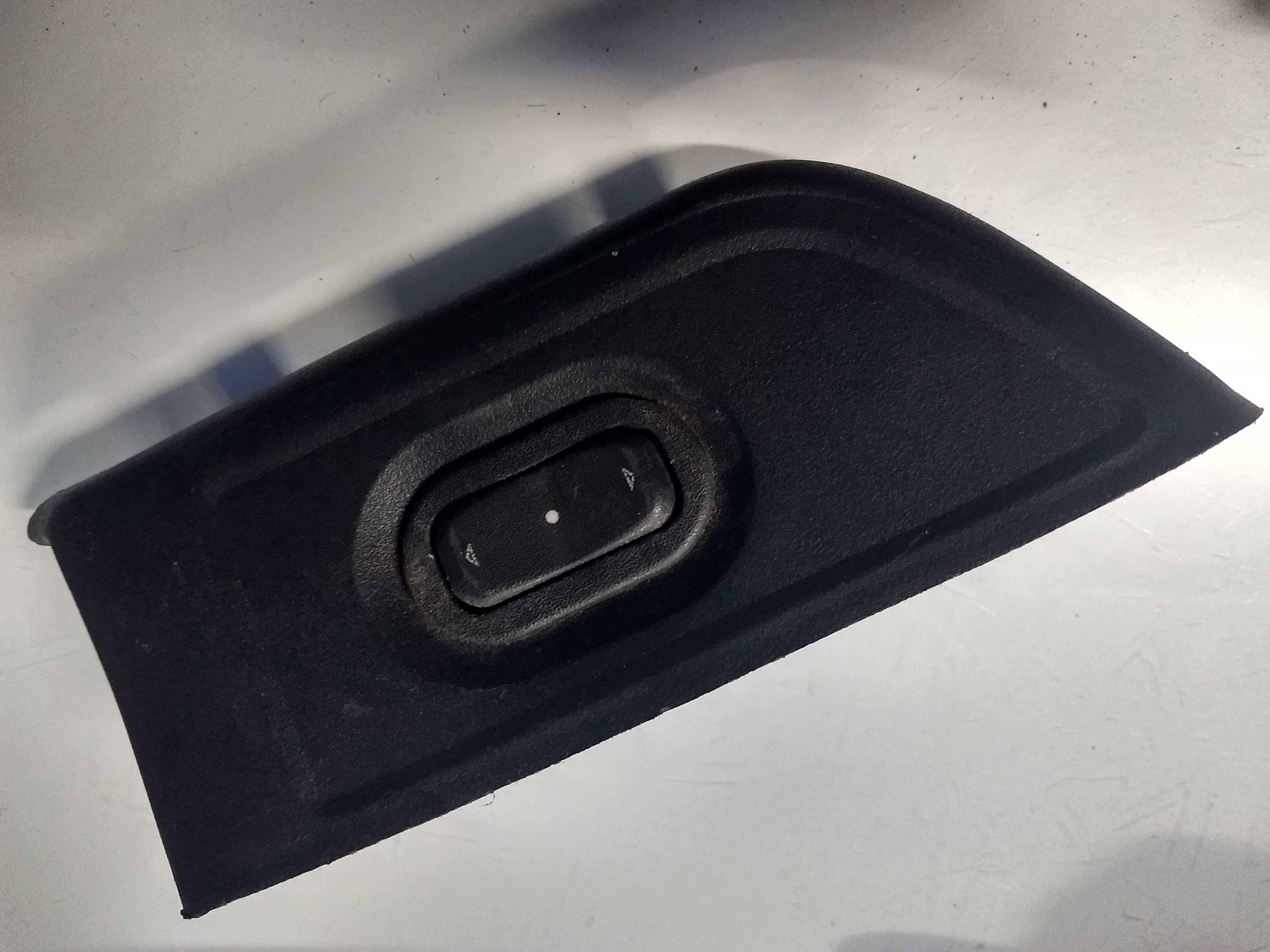 Comando Vidro Diant Direito Chevrolet Onix LT 2015