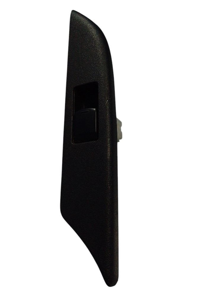 Moldura Botão Vidro Traseiro Elétrico Nissan March 2012/2019 2
