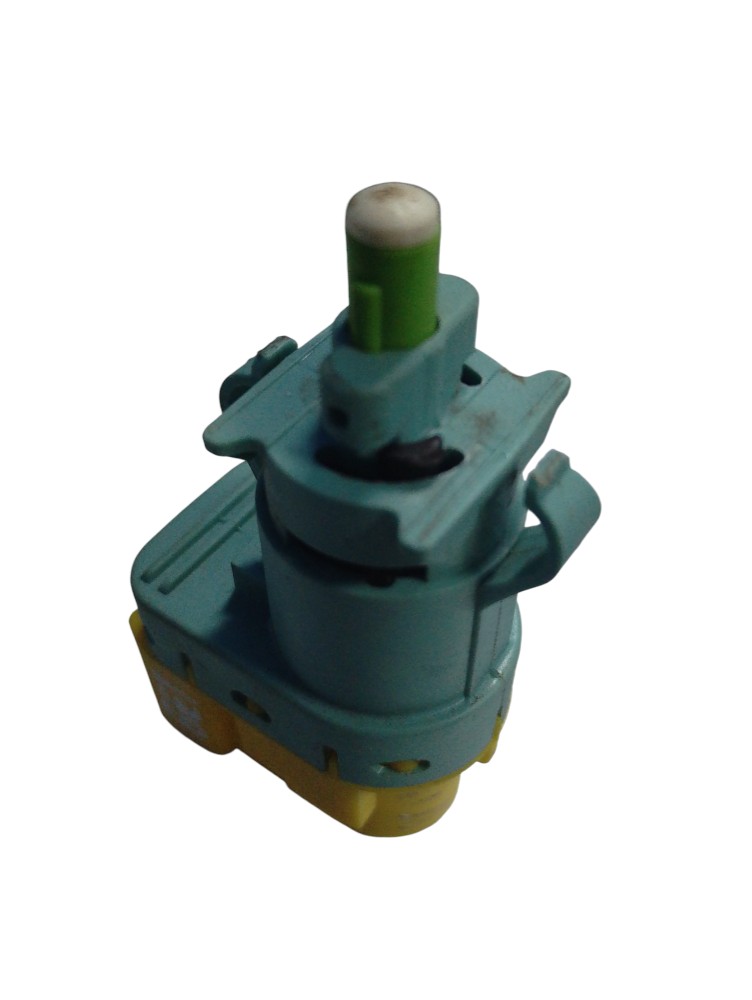 Interruptor Pedal De Freio Fiat Mobi Like 2022