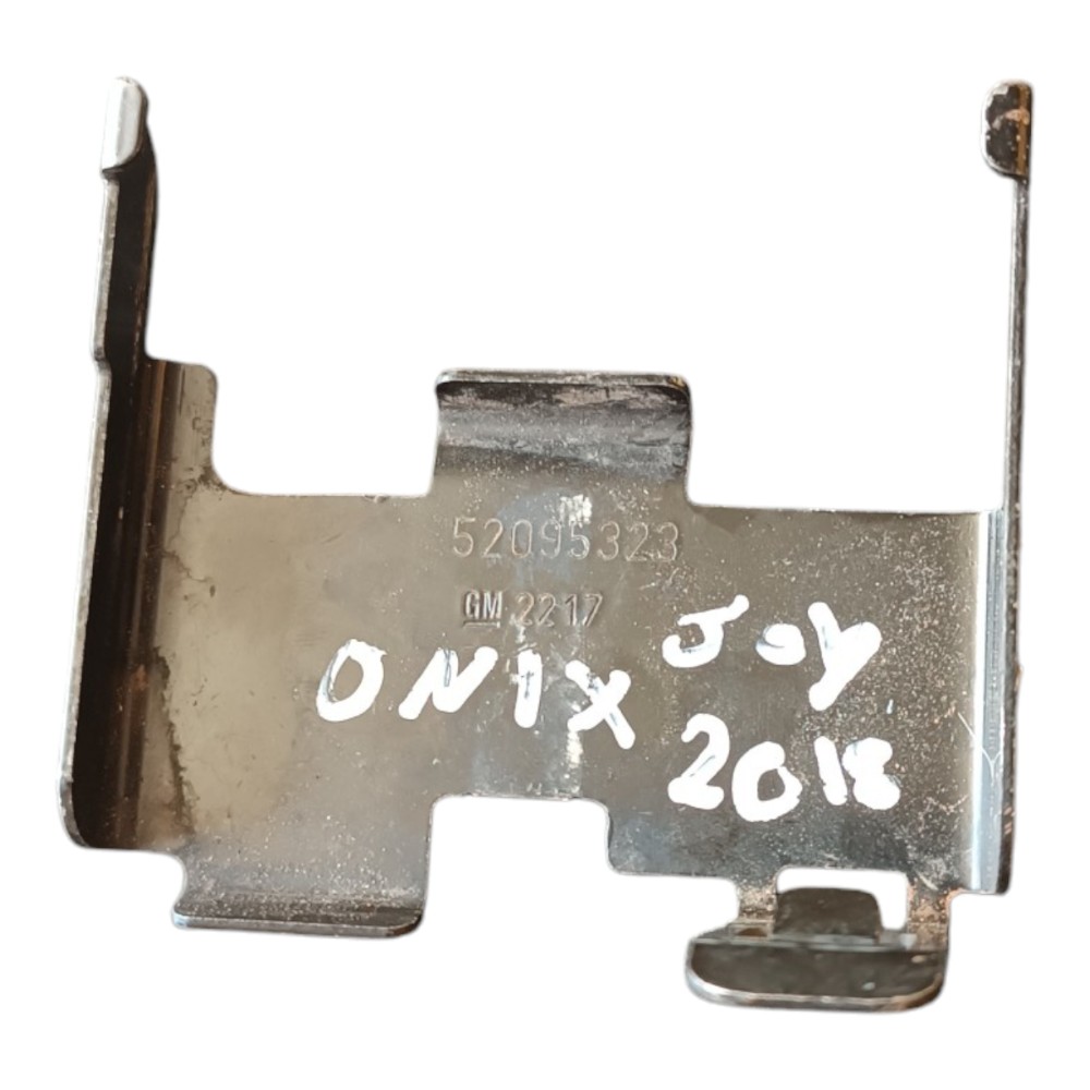 Suporte Engate Bateria Chevrolet Onix Joy 52095323 2014 2020 5