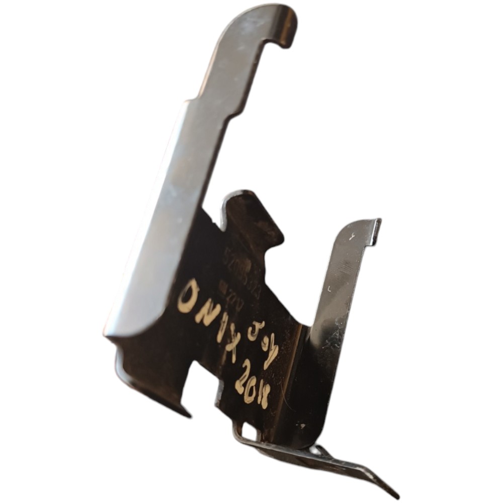 Suporte Engate Bateria Chevrolet Onix Joy 52095323 2014 2020 7