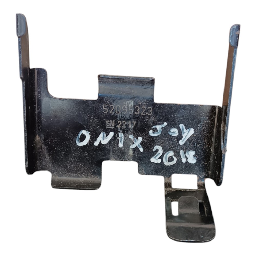 Suporte Engate Bateria Chevrolet Onix Joy 52095323 2014 2020 1