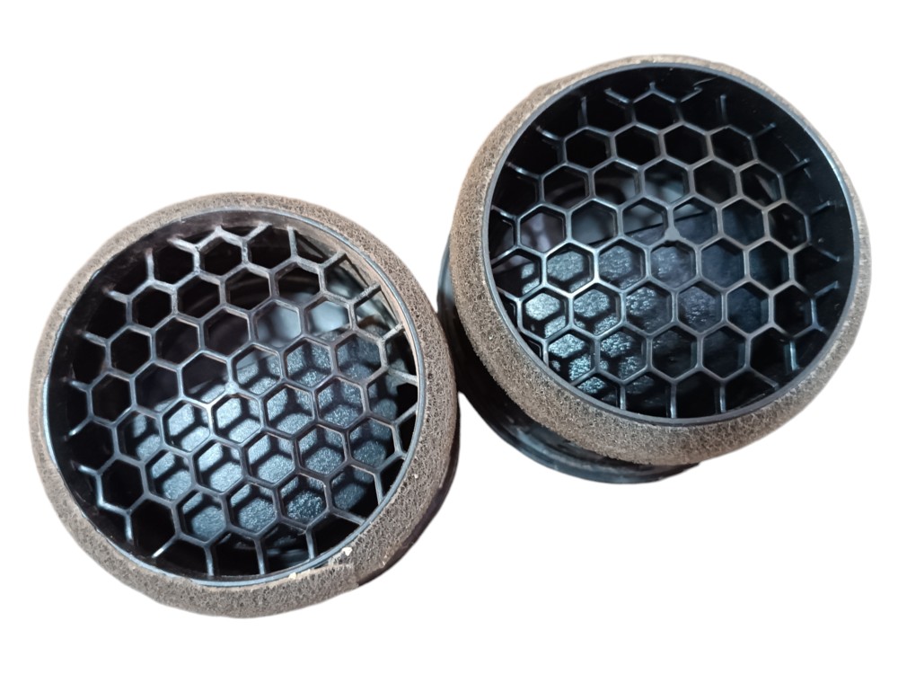 Difusor Ar Lateral Renault Kwid 1.0 687607209r 2018 6