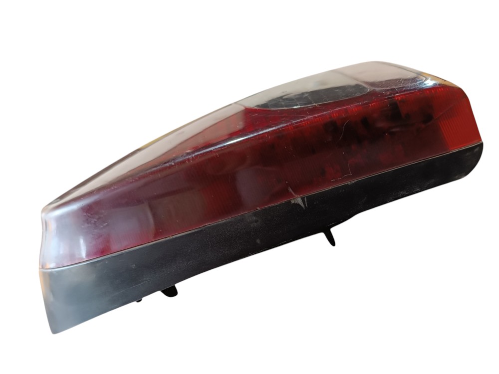 Lanterna Traseiro Direito Volkswagen Gol 377945112 1994 1995 6