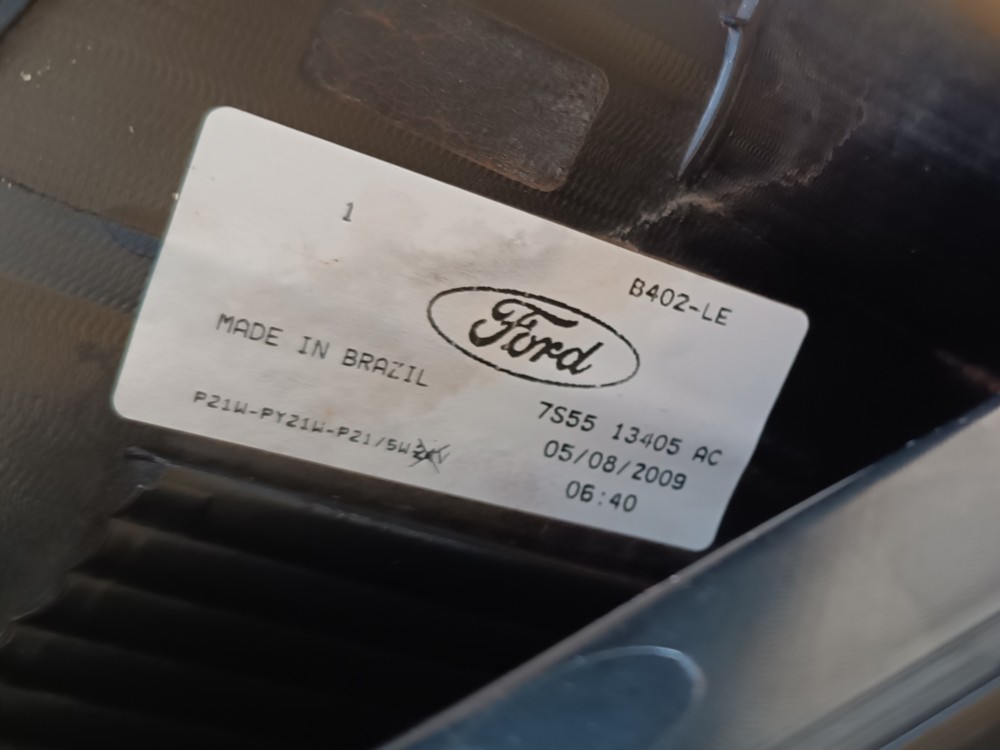 Lanterna Traseira Esquerda Ford Ka 7s5513405ac 2008 2009 9
