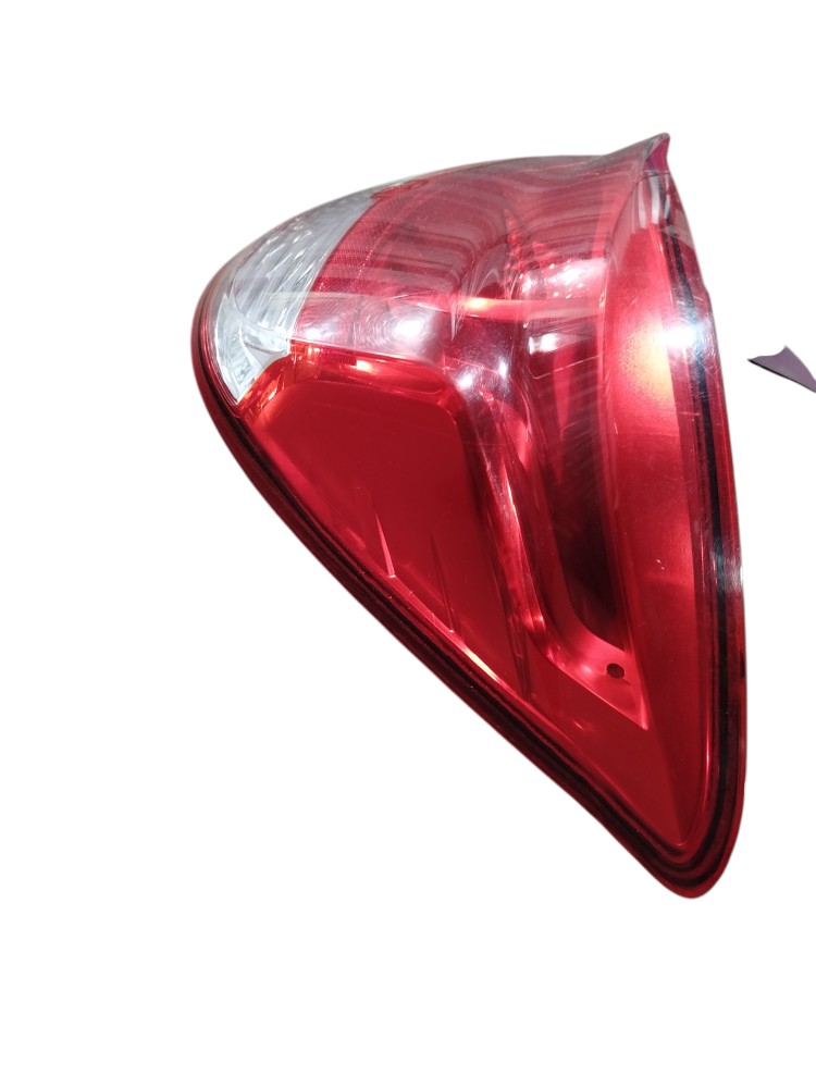Lanterna direita Chevrolet onix 2012 2013 2014 2015 2016 3