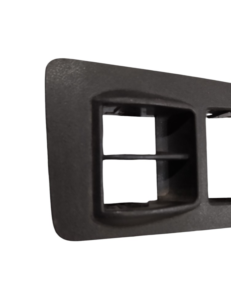 Moldura Vidro Elétrico Fiat Punto Linea 2008 2009 2010 2011 1
