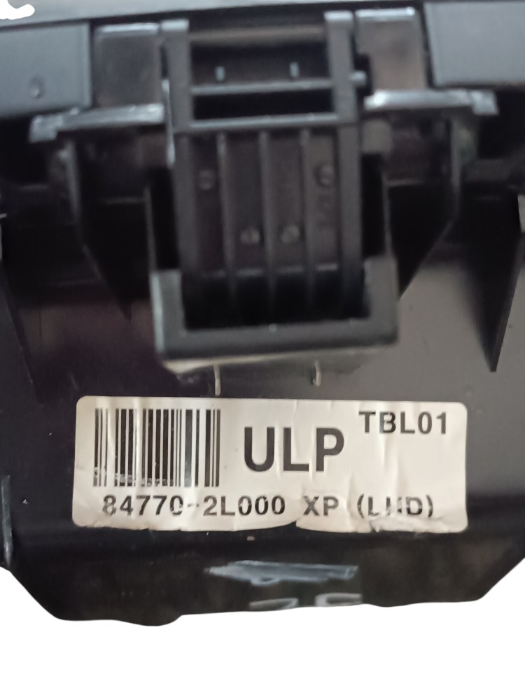 Porta Painel Objeto 2.0 Central Hyundai I30 2009 2012 Jl Preto 8