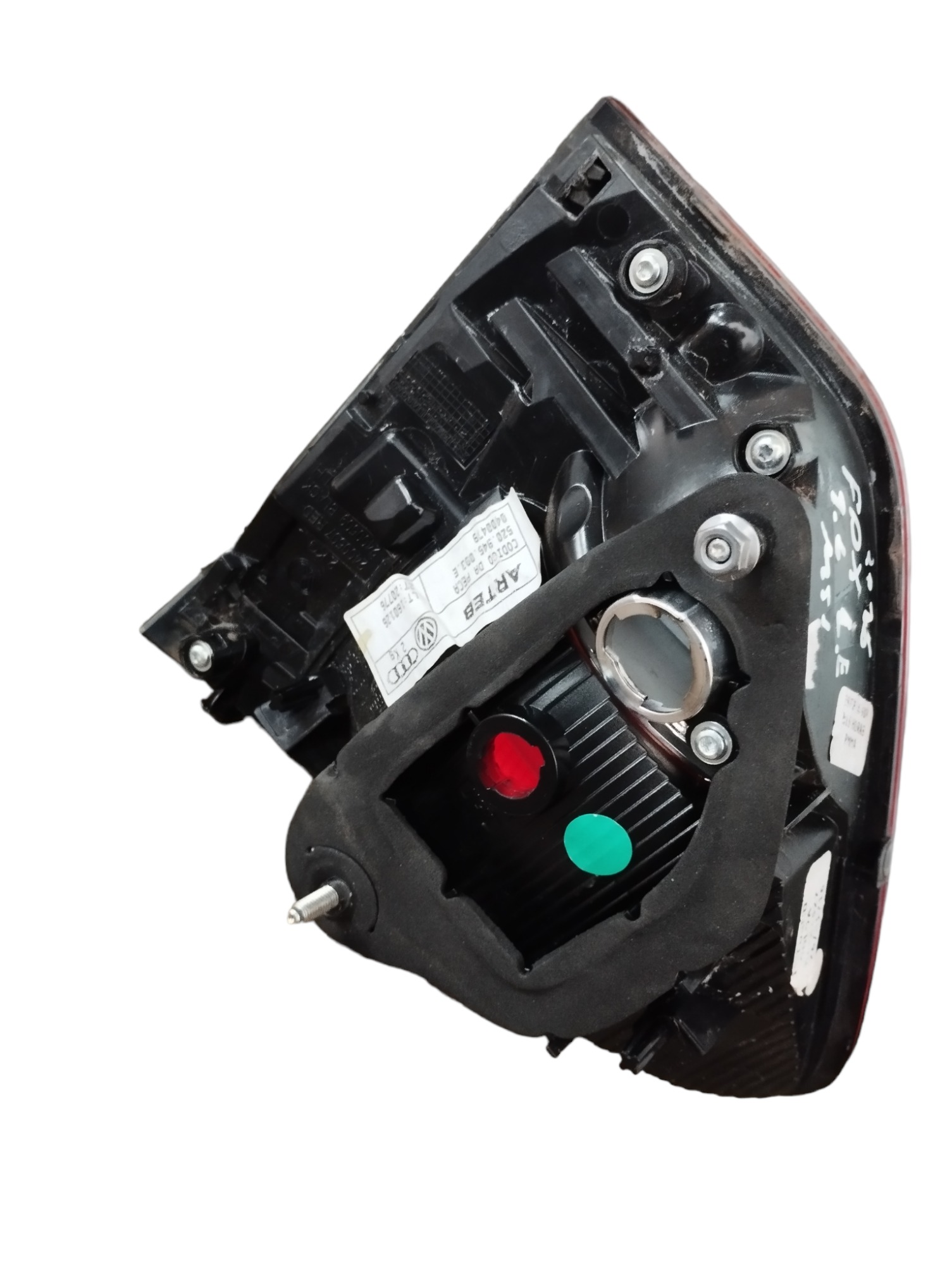 Lanterna  Traseira Esquerda Fox Msi 1.6 2016 2400507-n30 7