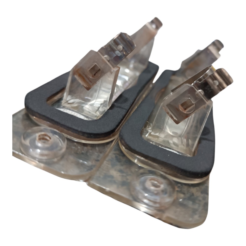 Par Luzes Placa Ford Ka 2s6513550ac 2007 2008 2009 2010 2011 4