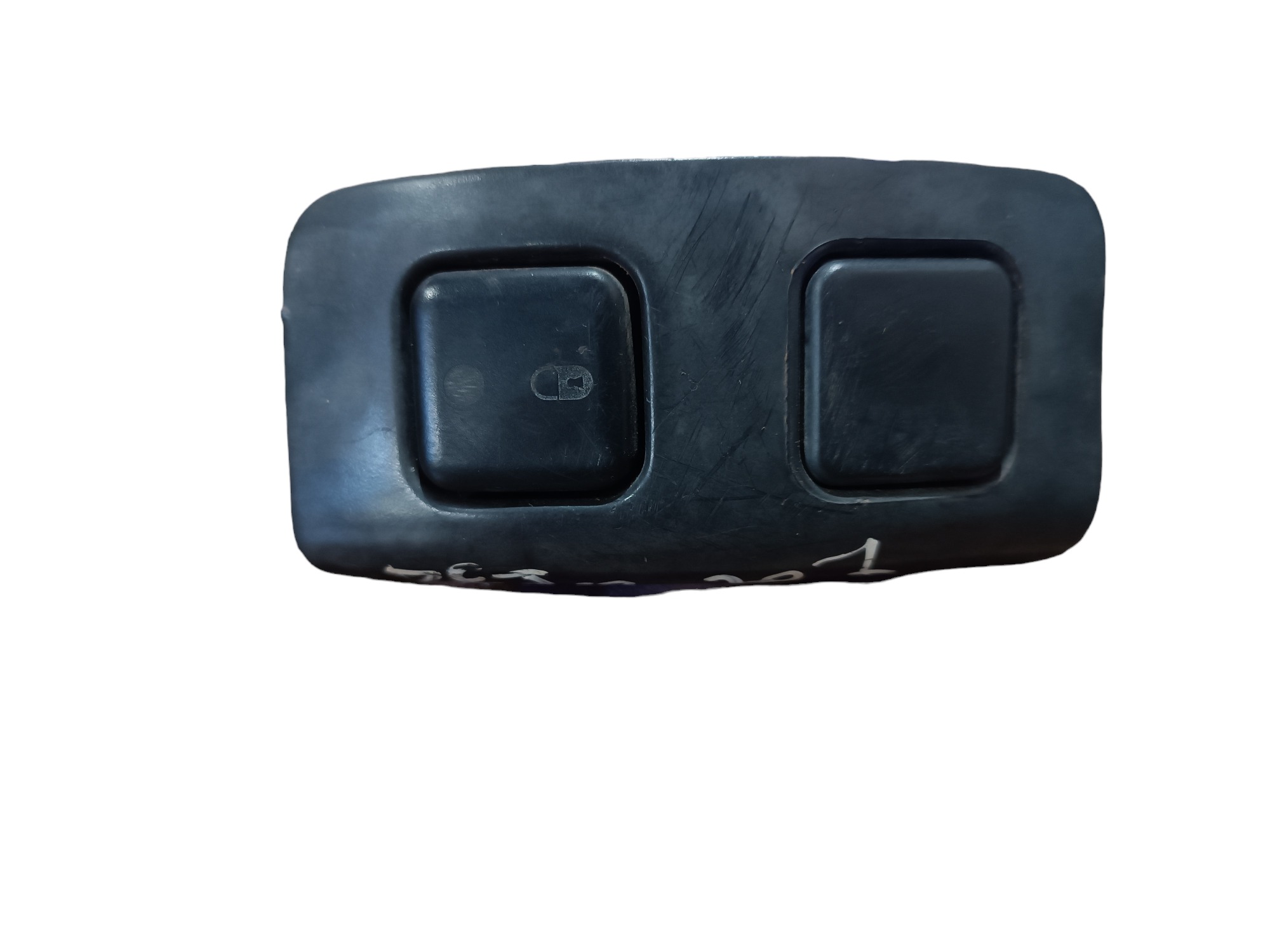 Botão Comando Trava Elétrica Peugeot 96-25077077 206 207